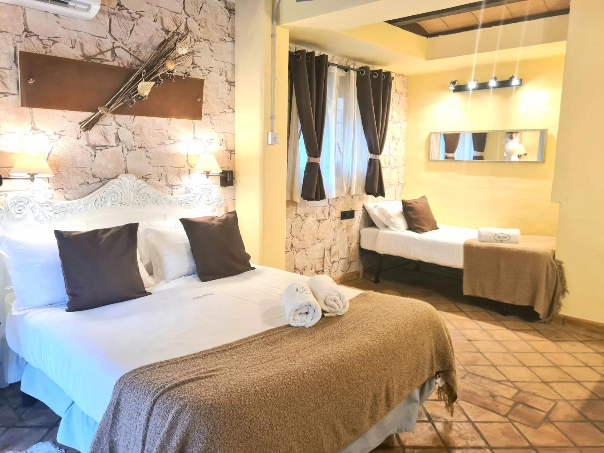 Hotel Rural & Spa Mas Prat La Vall de Bianya Kamer foto